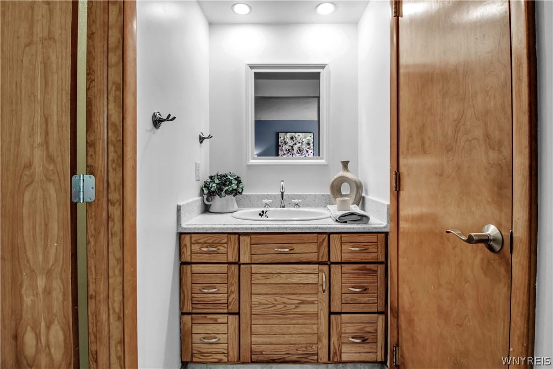 2 Partridge Run Amherst, NY 14228 - Photo 23 of 39