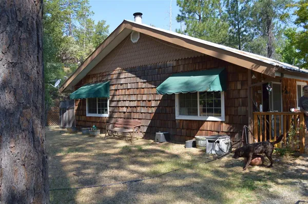 $359,999 | 6337 Cerro Sierra Drive, Coulterville, CA 95311