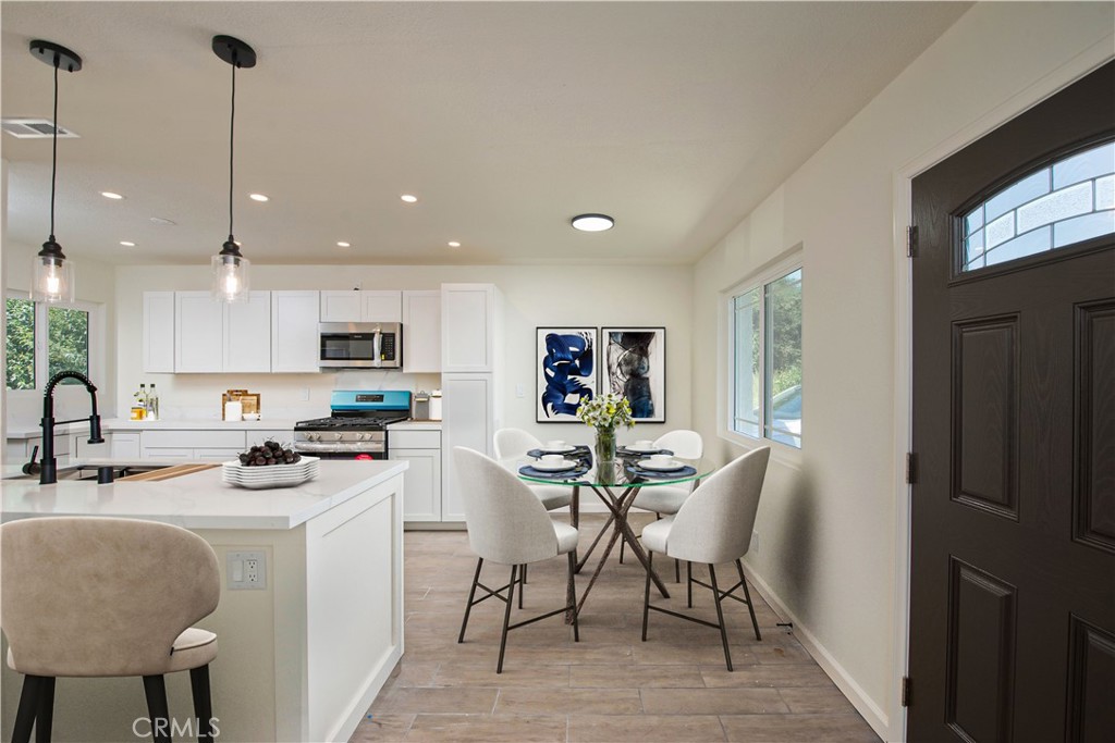 1186 Forest Avenue Ojai, CA 93023 - Photo 4 of 33