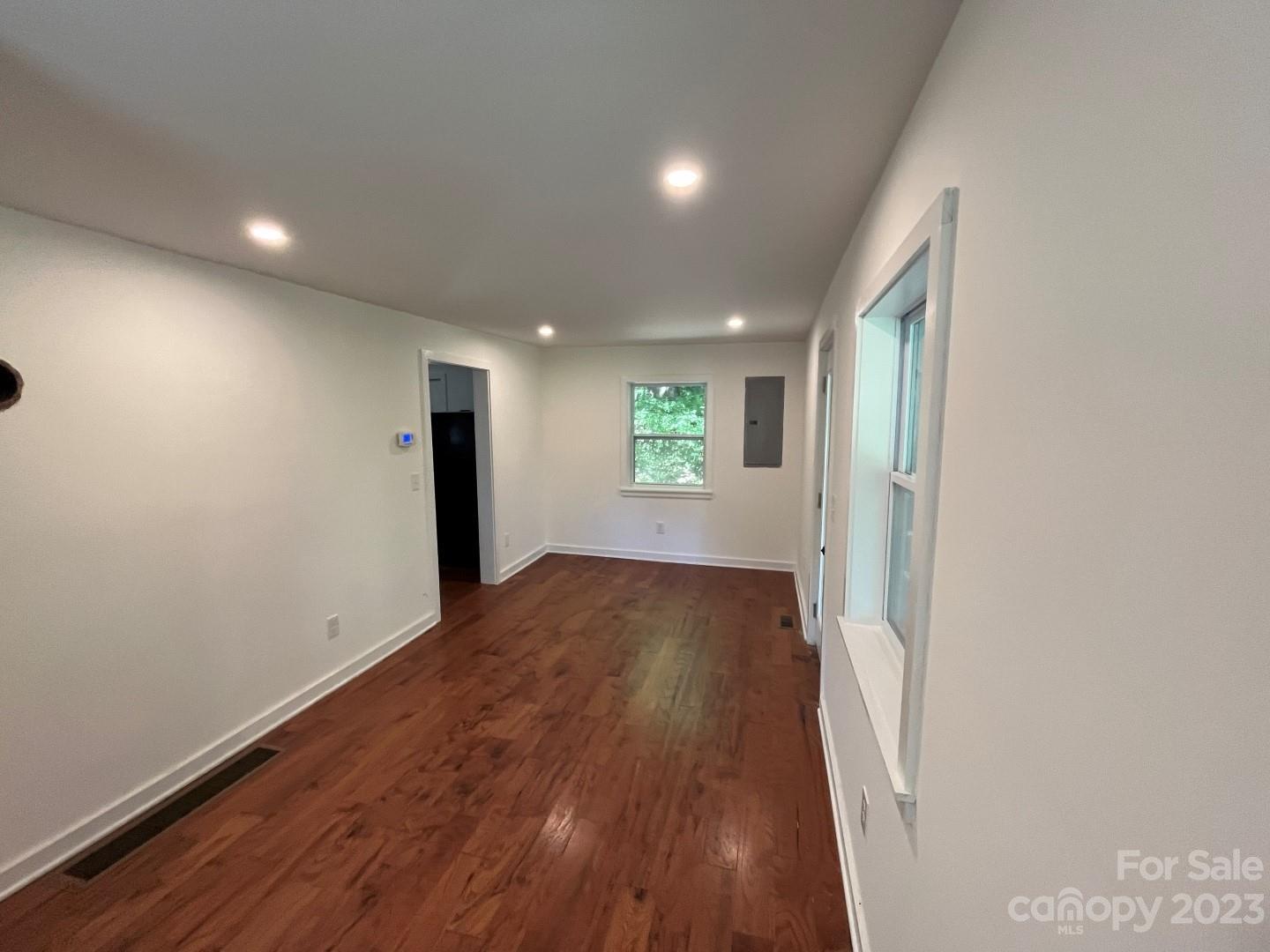 41 Shope Road Asheville, NC 28805 - Photo 12 of 24 Gallery Image 12