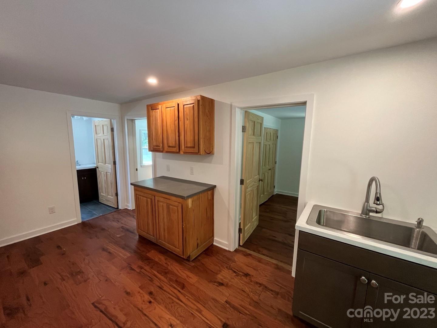 41 Shope Road Asheville, NC 28805 - Photo 14 of 24 Gallery Image 14