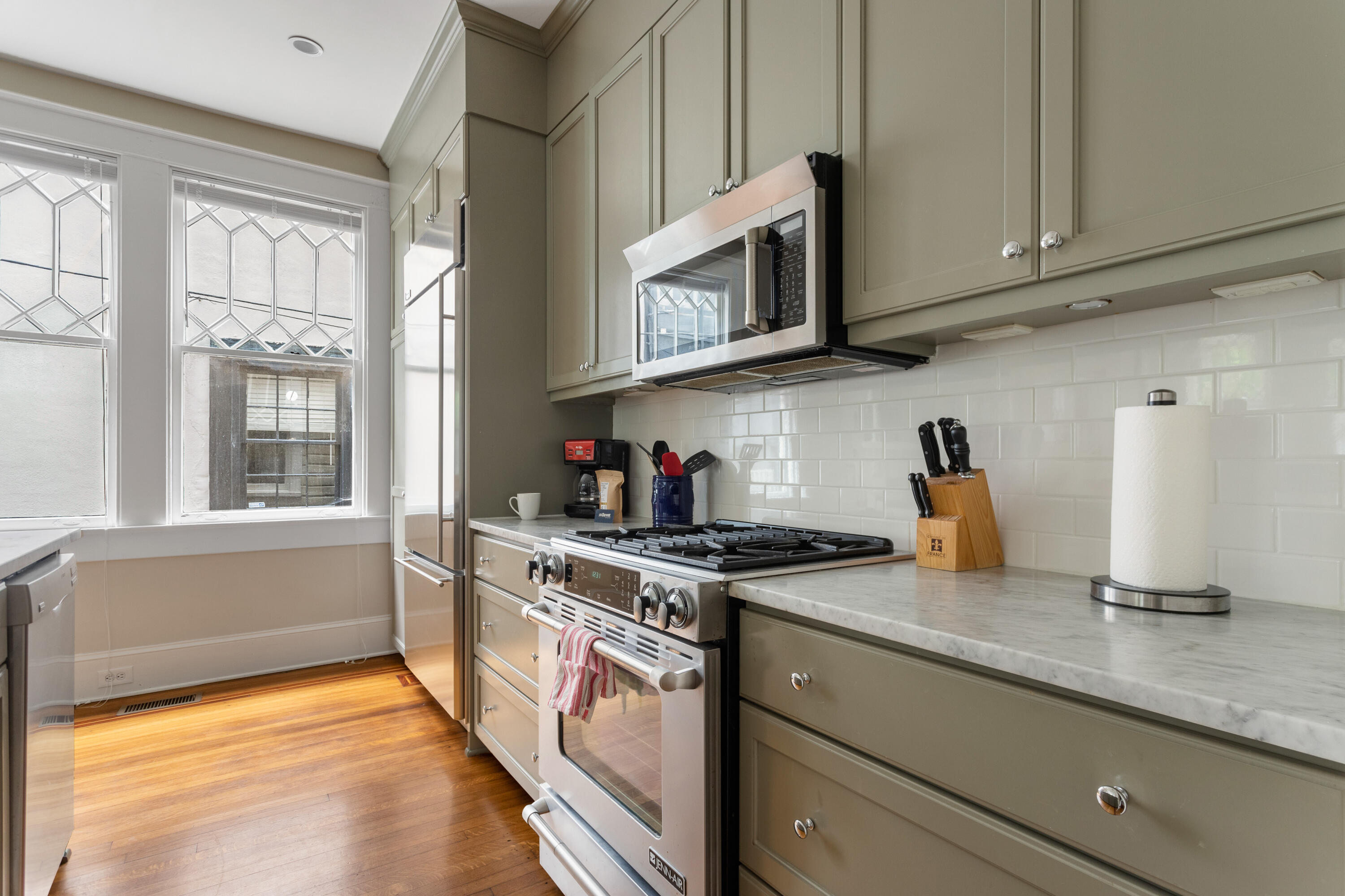 194-196 Rutledge Avenue Charleston, SC 29403 - Photo 14 of 47 Unit A Kitchen 3
