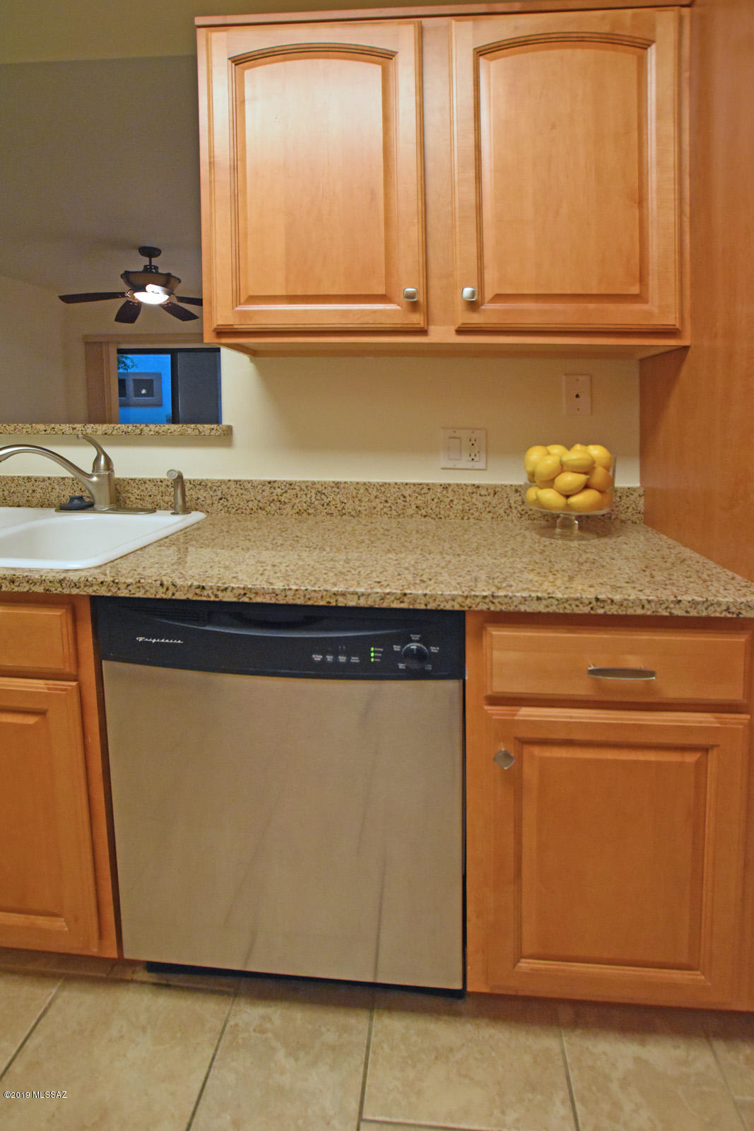 2550 East River Road, Unit 11102 Tucson, AZ 85718 - Photo 7 of 28