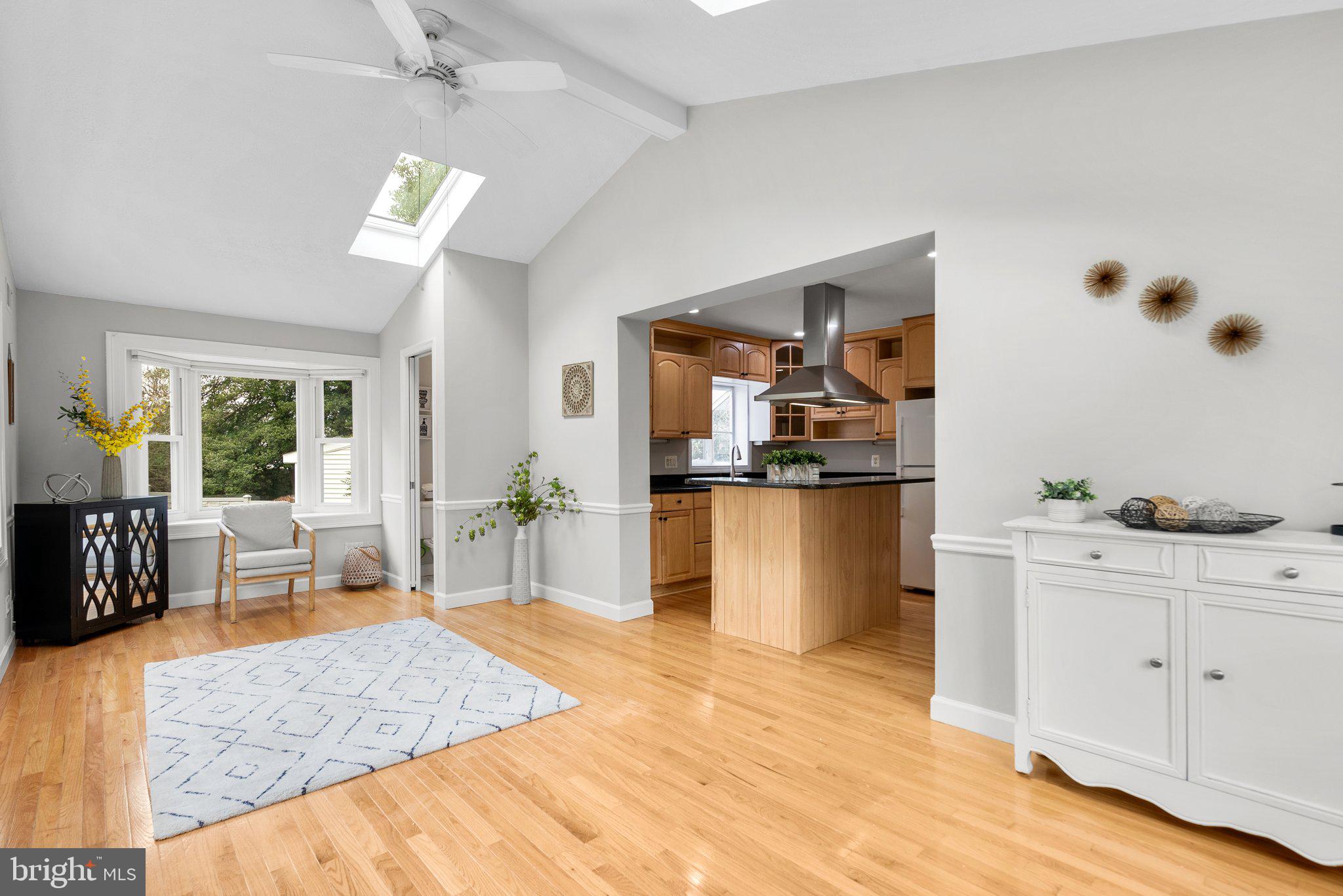 2601 Ross Road Chevy Chase, MD 20815 - Photo 10 of 25 Sunroom