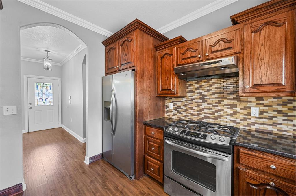 902 South Montclair Avenue Dallas, TX 75208 - Photo 12 of 32