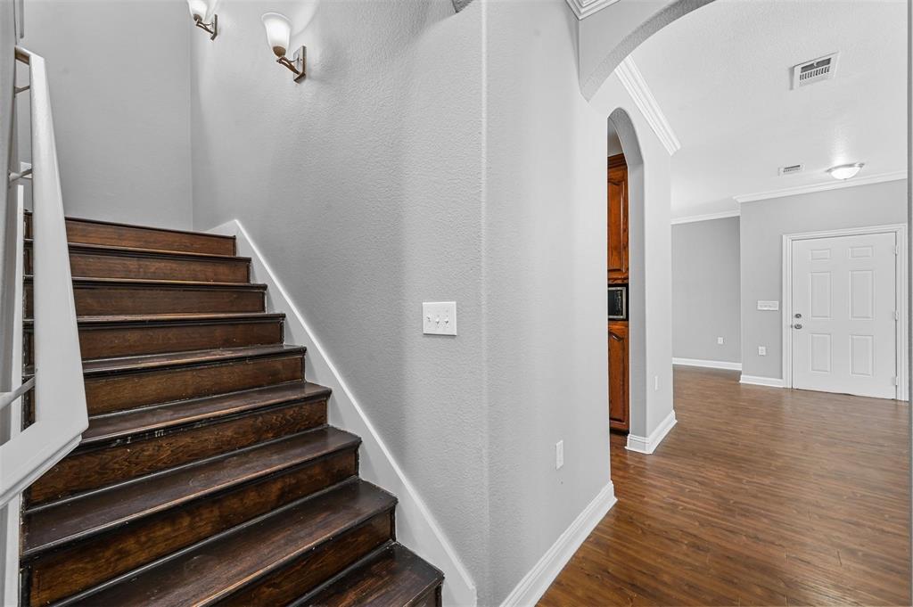 902 South Montclair Avenue Dallas, TX 75208 - Photo 27 of 32