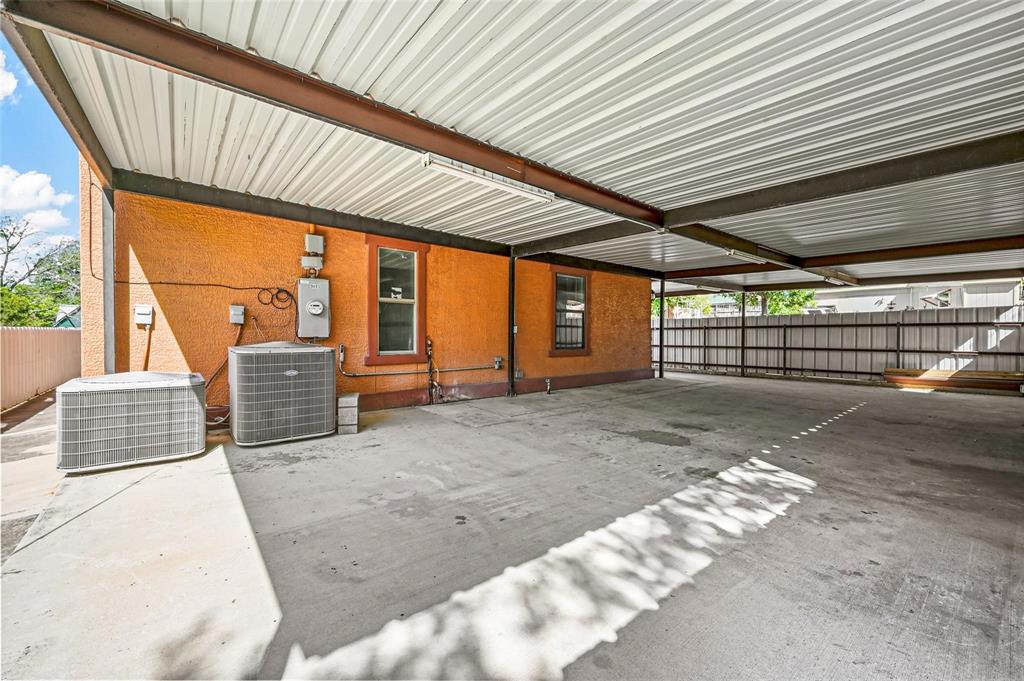 902 South Montclair Avenue Dallas, TX 75208 - Photo 31 of 32