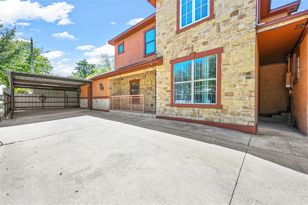 902 South Montclair Avenue Dallas, TX 75208 - Photo 5 of 32