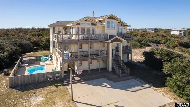 $1,200,000 | 2274 Sandfiddler Road, Unit 10, Corolla, NC 27927