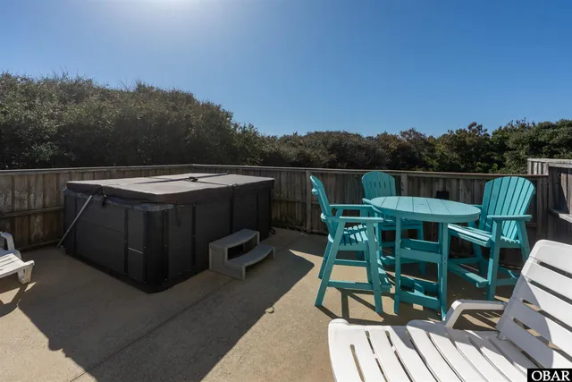 $1,200,000 | 2274 Sandfiddler Road, Unit 10, Corolla, NC 27927