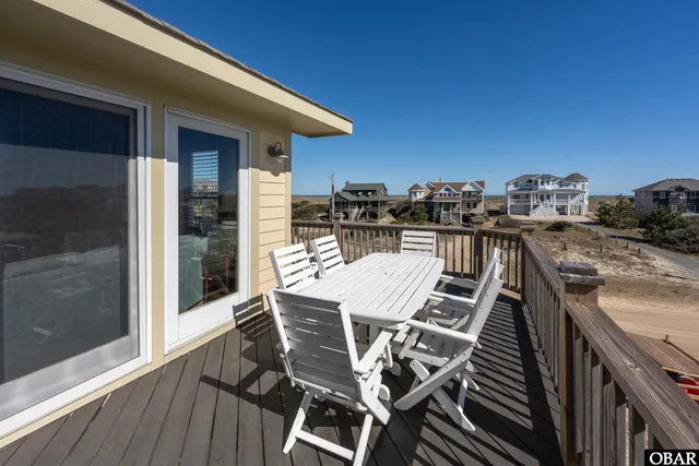 $1,200,000 | 2274 Sandfiddler Road, Unit 10, Corolla, NC 27927