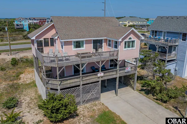 $689,900 | 41244 Ocean View Drive, Avon, NC 27915