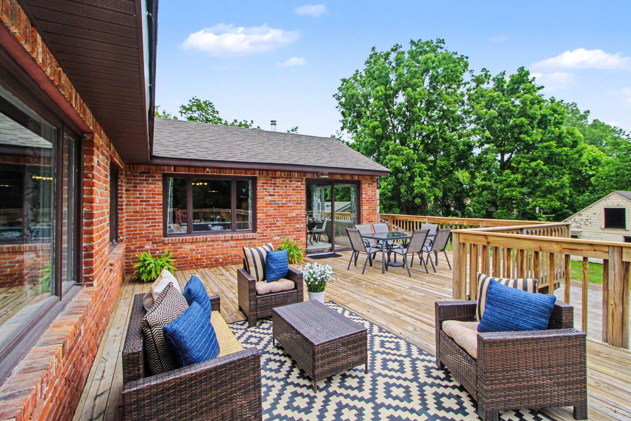 2736 South Wagner Road Ann Arbor, MI 48103 - Photo 16 of 91 015_file_9250