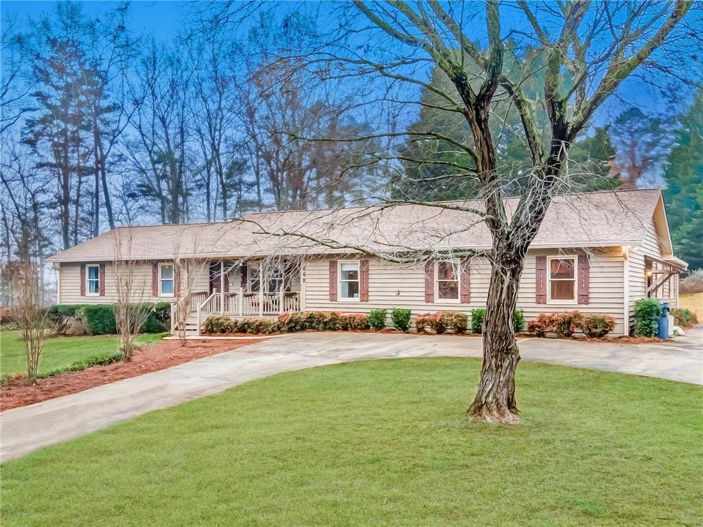 6435 Ben Parks Road Murrayville, GA 30564 - Photo 1 of 1 Gallery Image 1