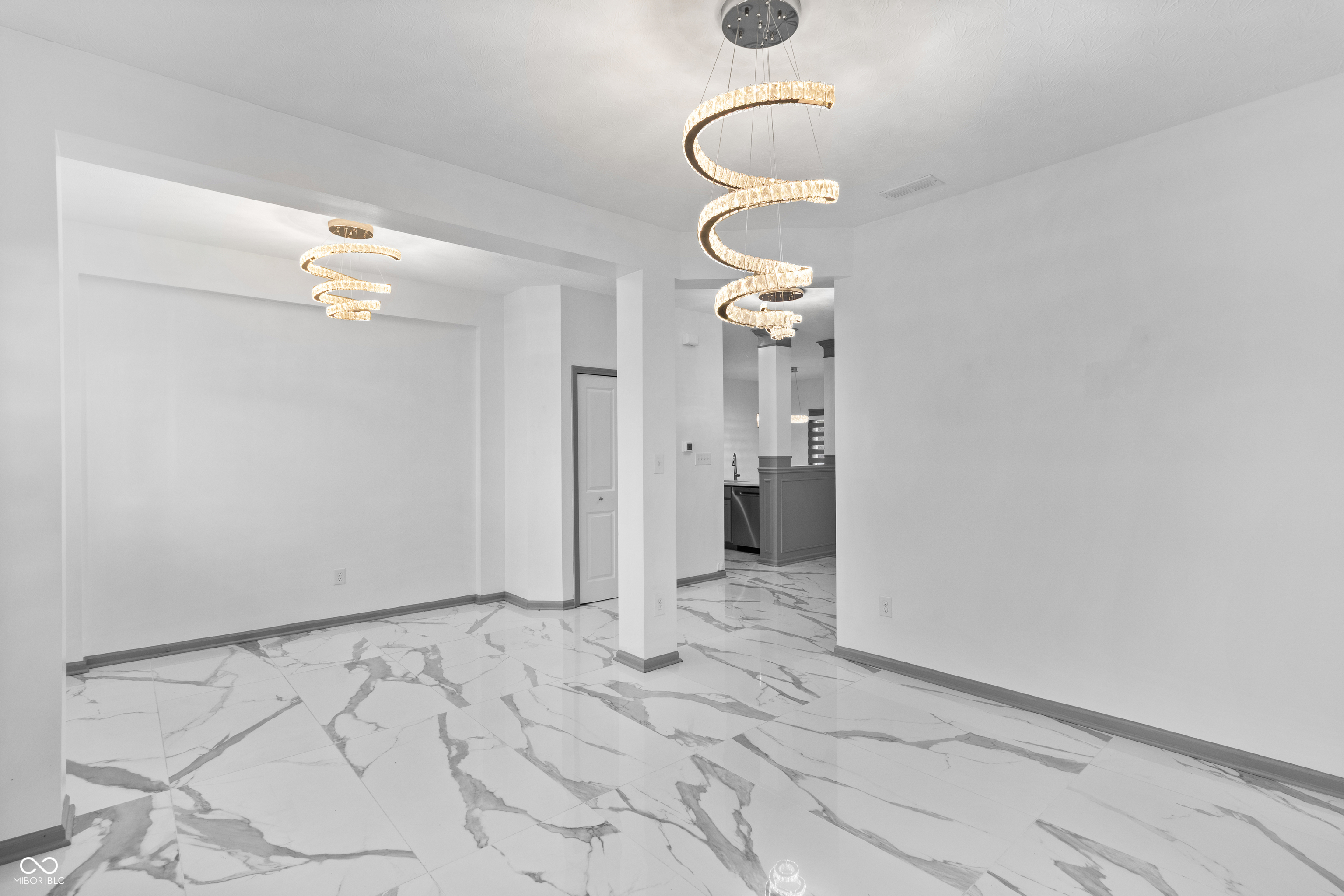 210 Lynnette Way Cumberland, IN 46229 - Photo 19 of 46