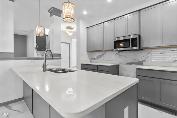 $470,000 | 210 Lynnette Way, Cumberland, IN 46229