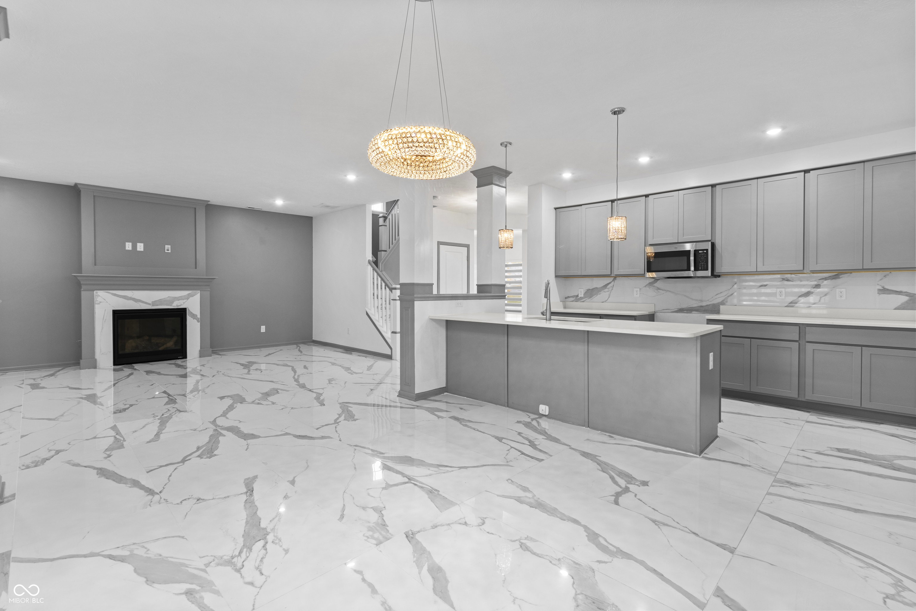 210 Lynnette Way Cumberland, IN 46229 - Photo 9 of 46