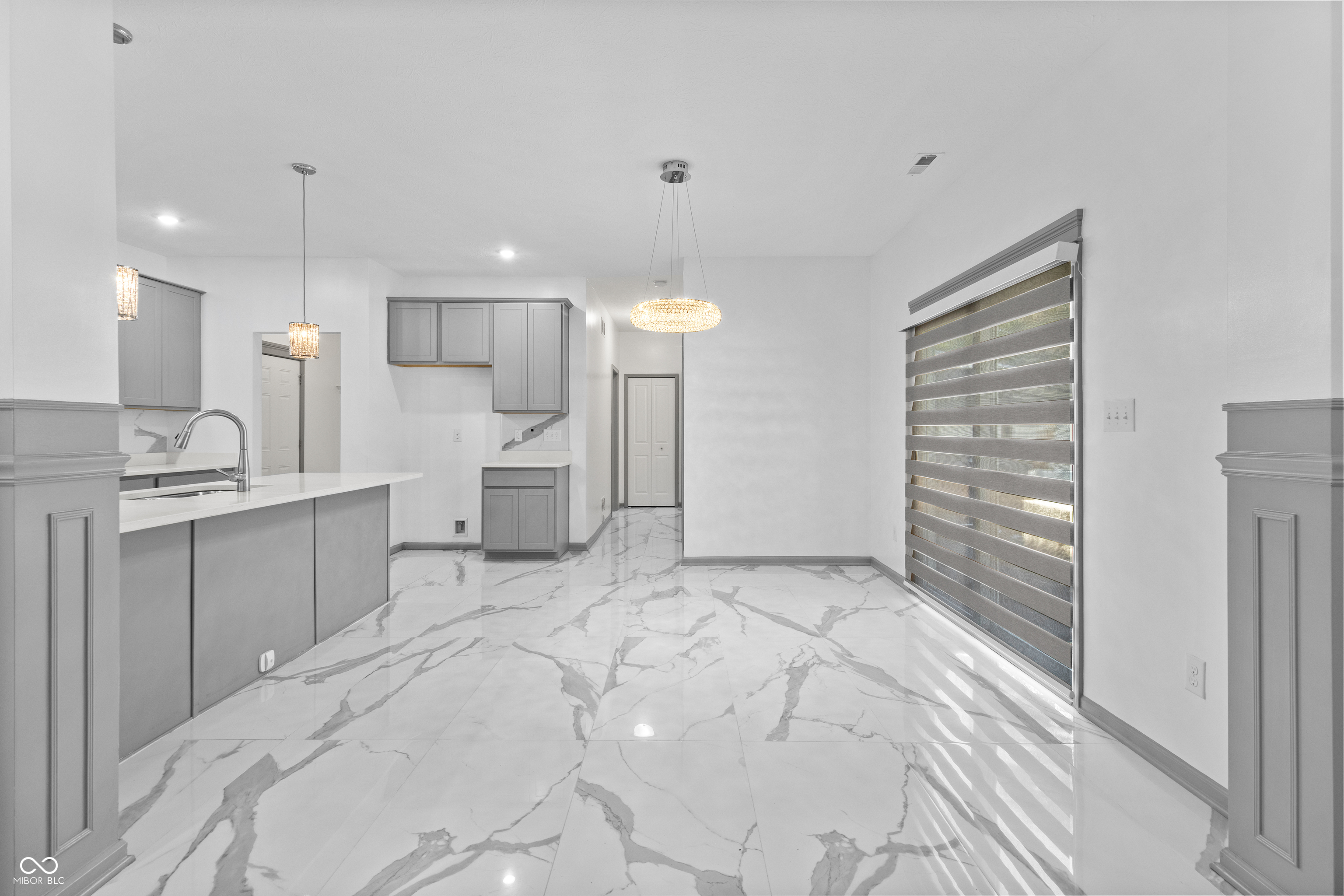 210 Lynnette Way Cumberland, IN 46229 - Photo 10 of 46