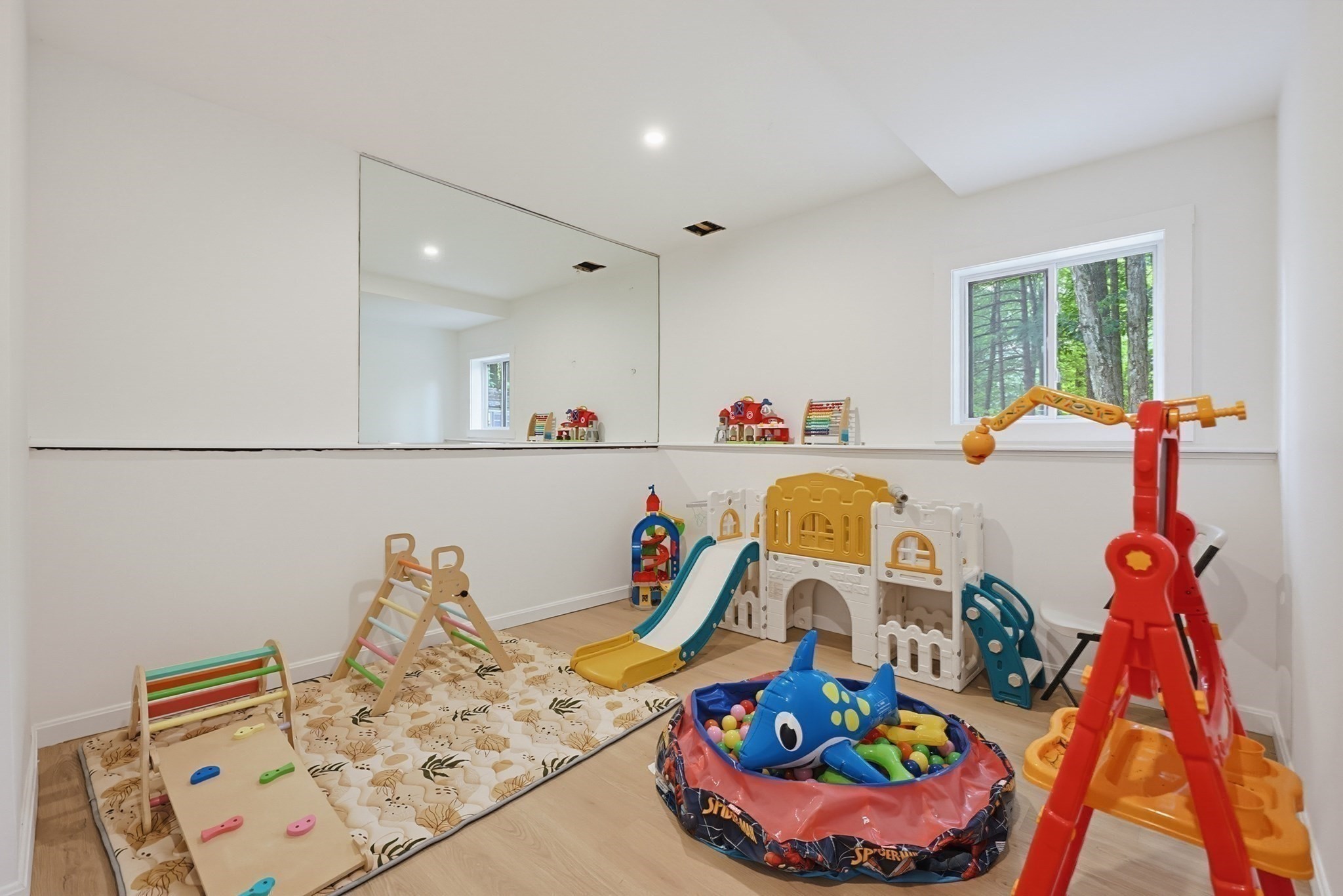 3 Goodrich Road Sturbridge, MA 01566 - Photo 25 of 42 Gallery Image 25