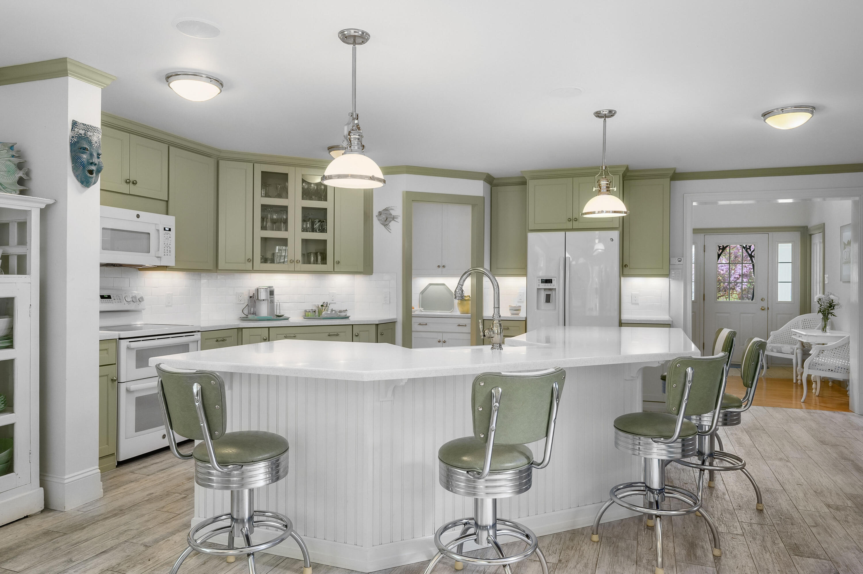 256 Pleasant Bay Road Harwich, MA 02645 - Photo 15 of 71 Kitchen