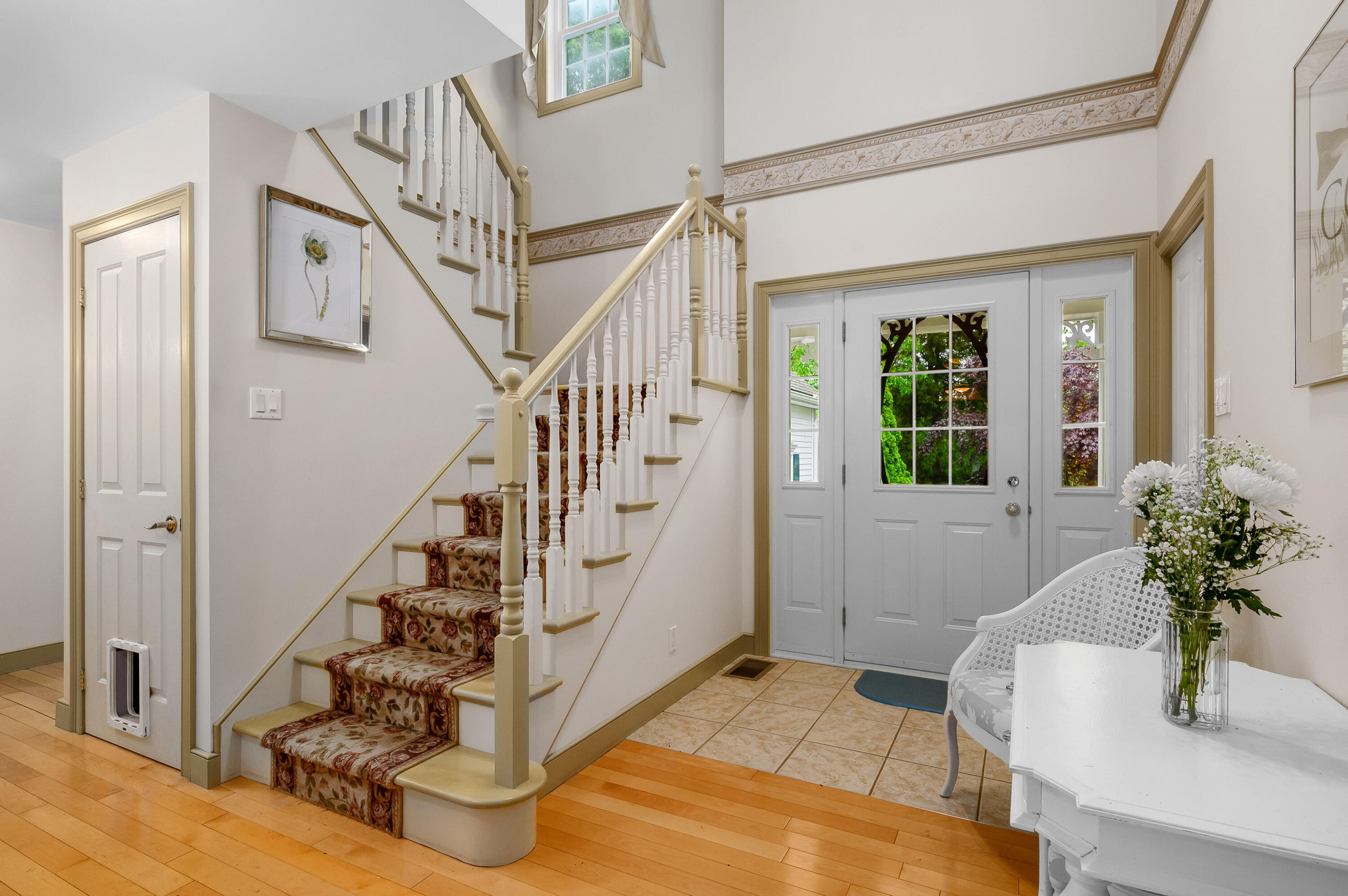 256 Pleasant Bay Road Harwich, MA 02645 - Photo 32 of 71 a view of entryway and hall