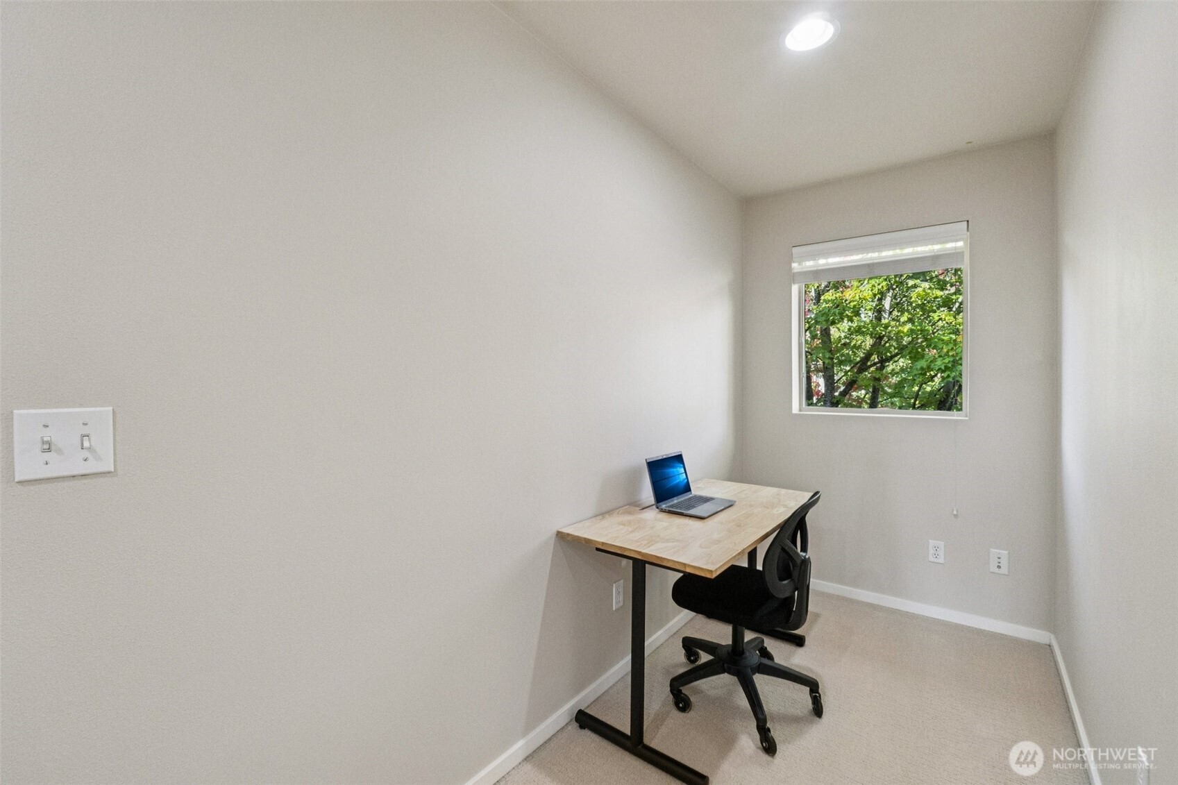 16408 2nd Avenue Southeast Bothell, WA 98012 - Photo 11 of 27 a view of a workspace with furniture