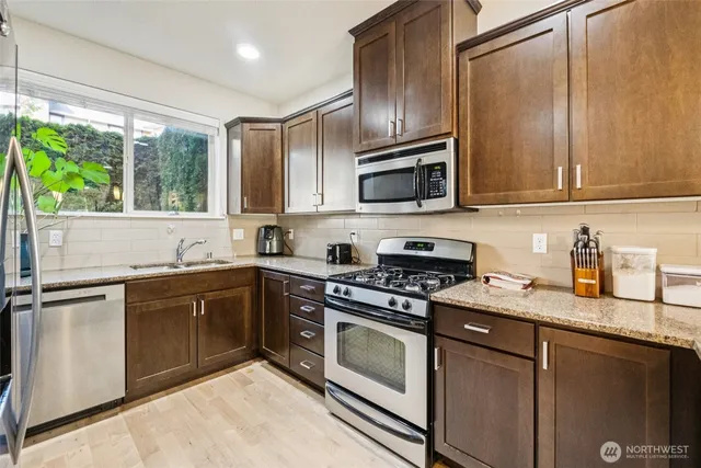 $649,999 | 16408 2nd Avenue Southeast, Bothell, WA 98012