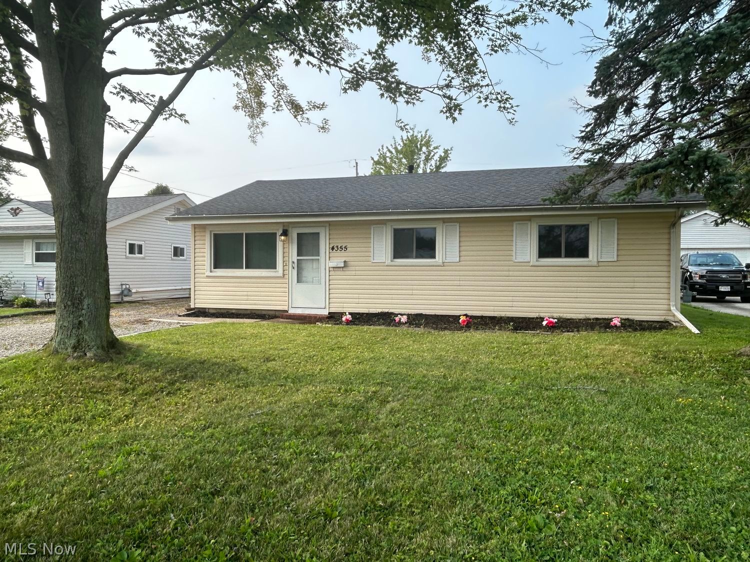 4355 Knickerbocker Road Sheffield Lake, OH 44054 - Photo 1 of 23 Gallery Image 1