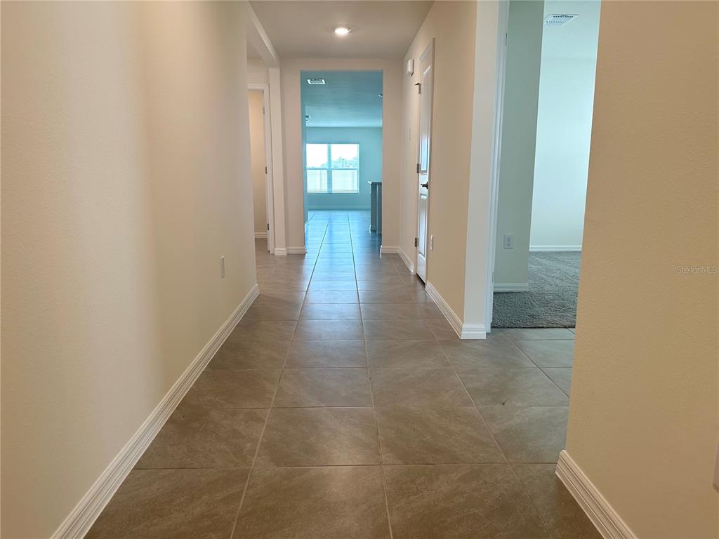4259 Southwest 53rd Ln Road Ocala, FL 34474 - Photo 3 of 32