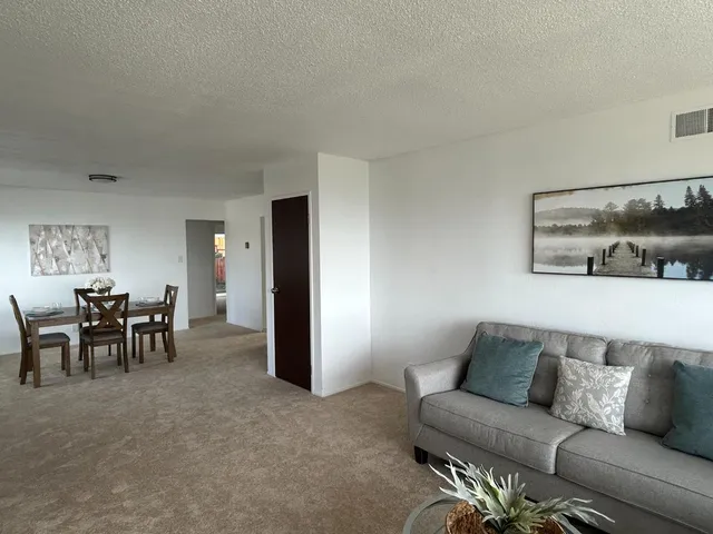 $995,000 | 265 Crestmoor Circle, Pacifica, CA 94044