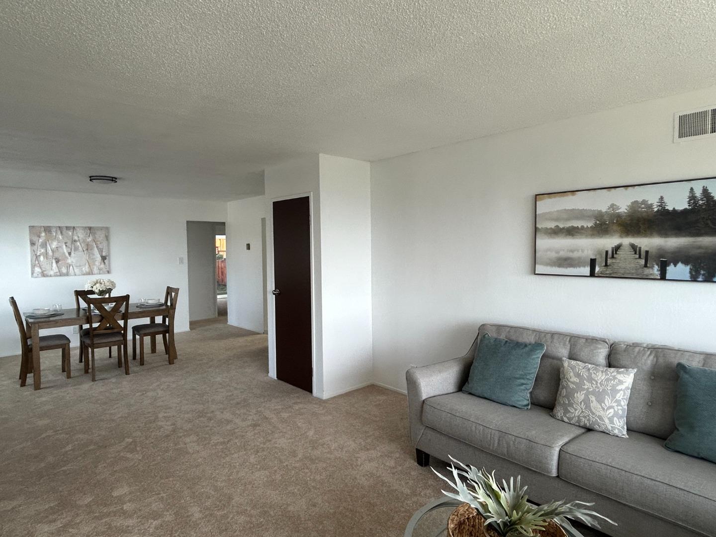 265 Crestmoor Circle Pacifica, CA 94044 - Photo 7 of 22