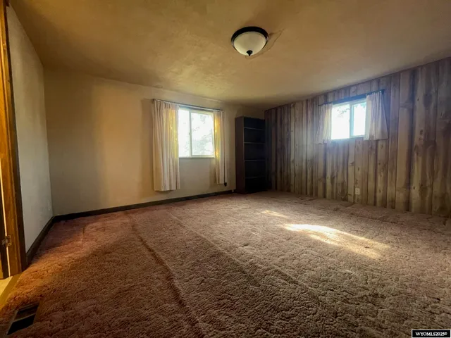 $150,000 | 219 Emery Street, Kemmerer, WY 83101