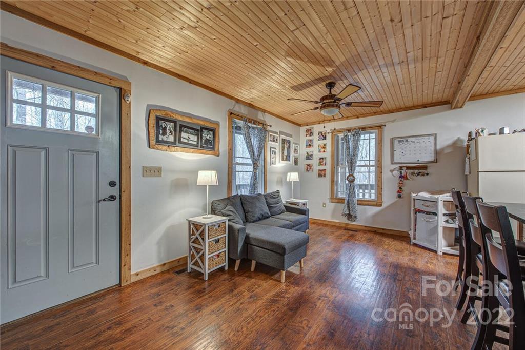 318 Garner Creek Road Blacksburg, SC 29702 - Photo 8 of 33 Gallery Image 8