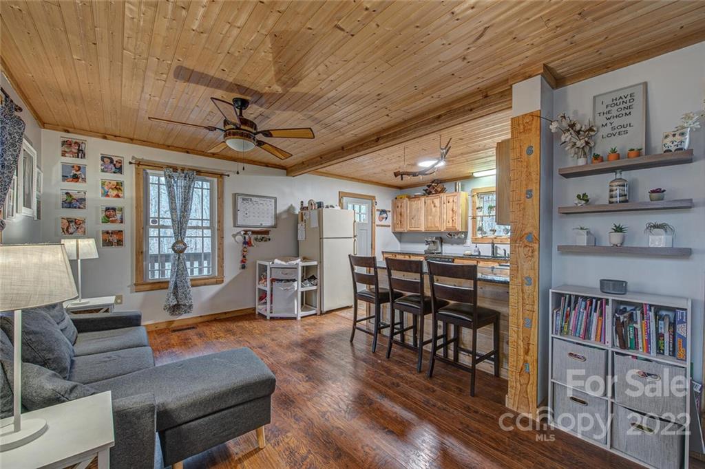 318 Garner Creek Road Blacksburg, SC 29702 - Photo 9 of 33 Gallery Image 9