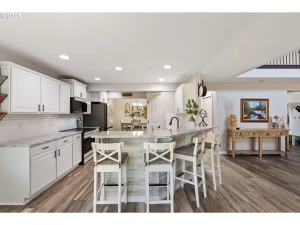 $1,580,000 | 4555 Northeast 242nd Avenue, Vancouver, WA 98682