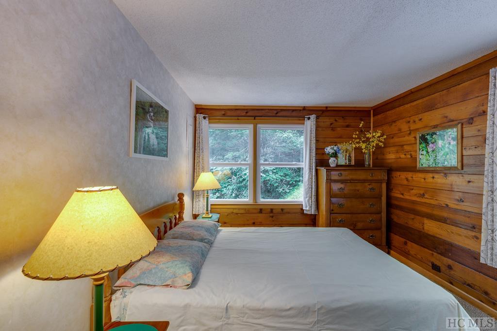 4747 Walhalla Road Highlands, NC 28741 - Photo 26 of 62 Gallery Image 26