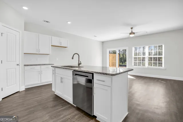 $274,903 | 470 Sandbar Lane, Statesboro, GA 30458