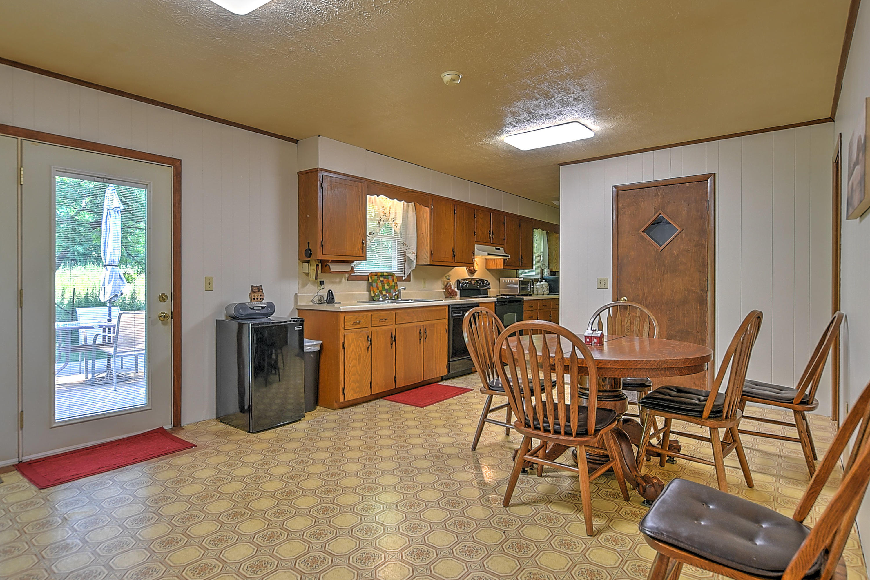 475 Butchertown Road Fall Branch, TN 37656 - Photo 5 of 29 Butchertown-6