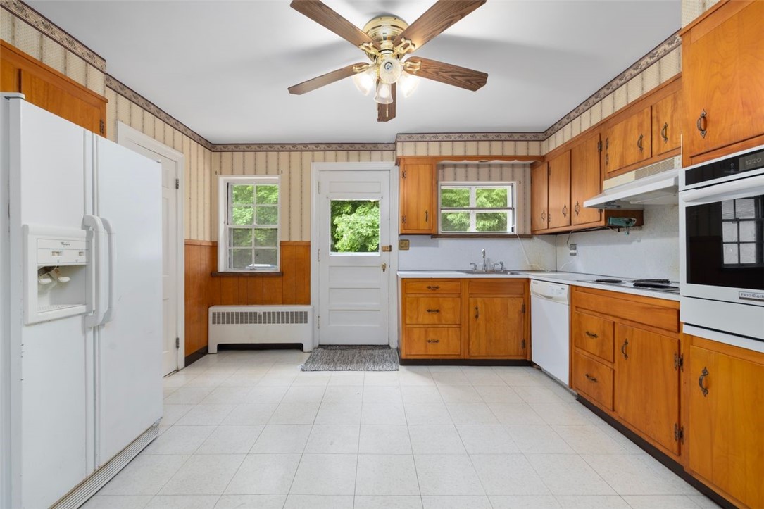 35 New Clark Road Cumberland, RI 02864 - Photo 8 of 40