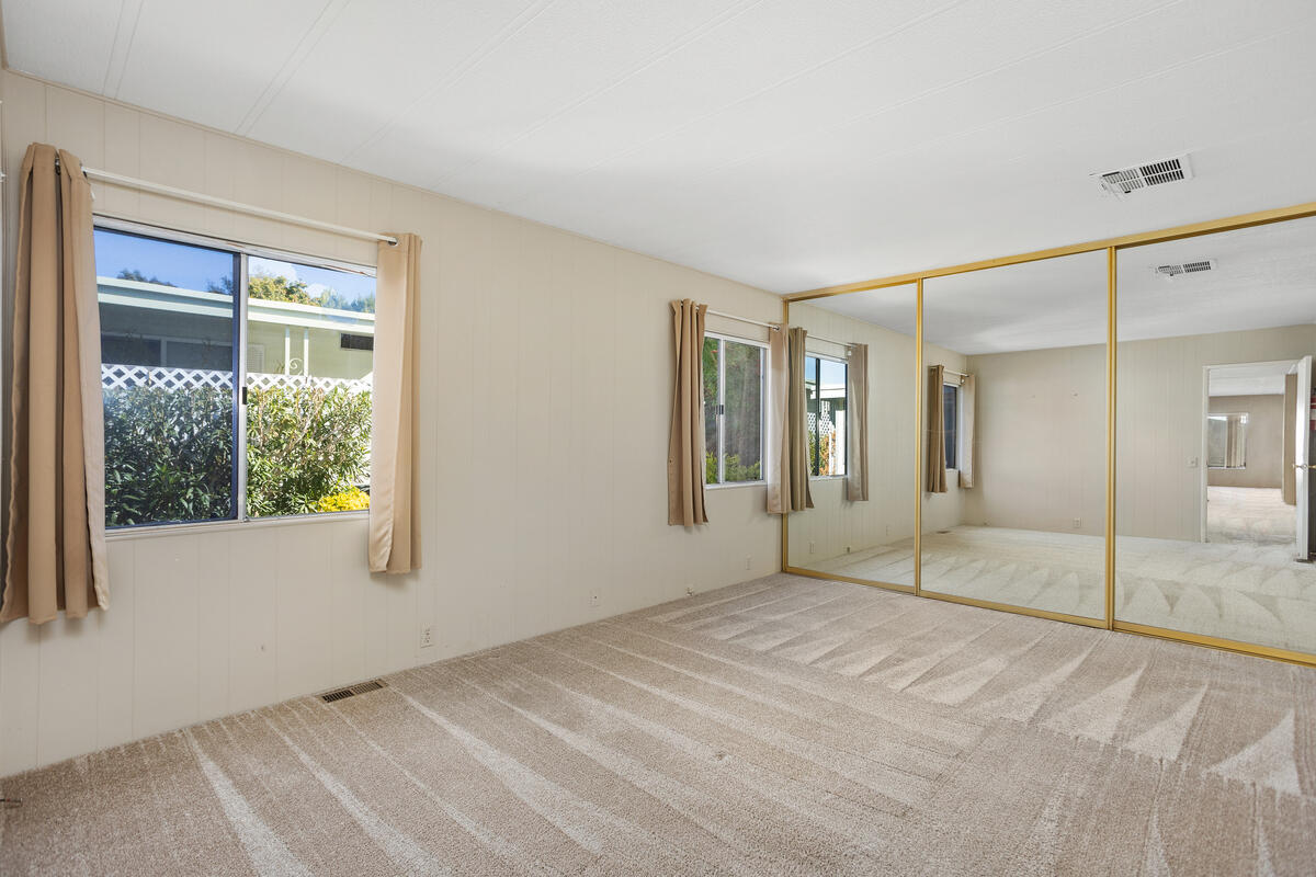 4650 Dulin Road, Unit 159 Fallbrook, CA 92003 - Photo 23 of 46 8_11631676_175741_175741-EI-108