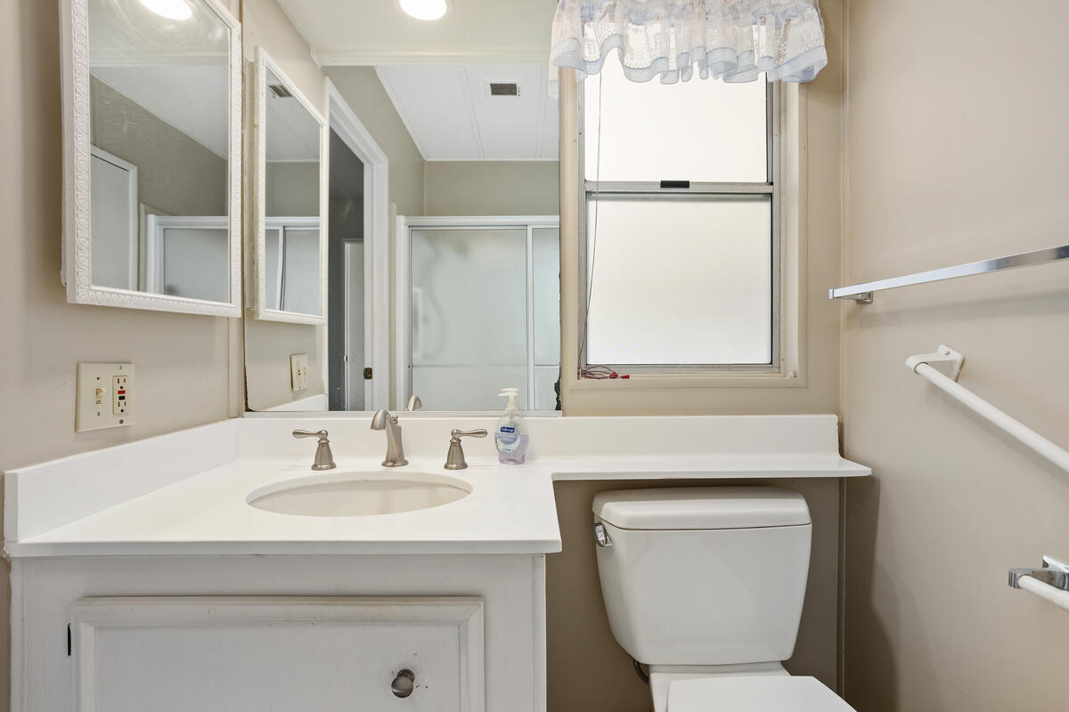 4650 Dulin Road, Unit 159 Fallbrook, CA 92003 - Photo 30 of 46 16_11631686_175741_175741-EI-116