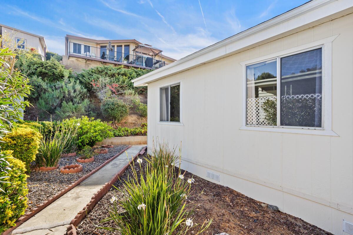 4650 Dulin Road, Unit 159 Fallbrook, CA 92003 - Photo 36 of 46 4_11631667_175741_175741-EI-104