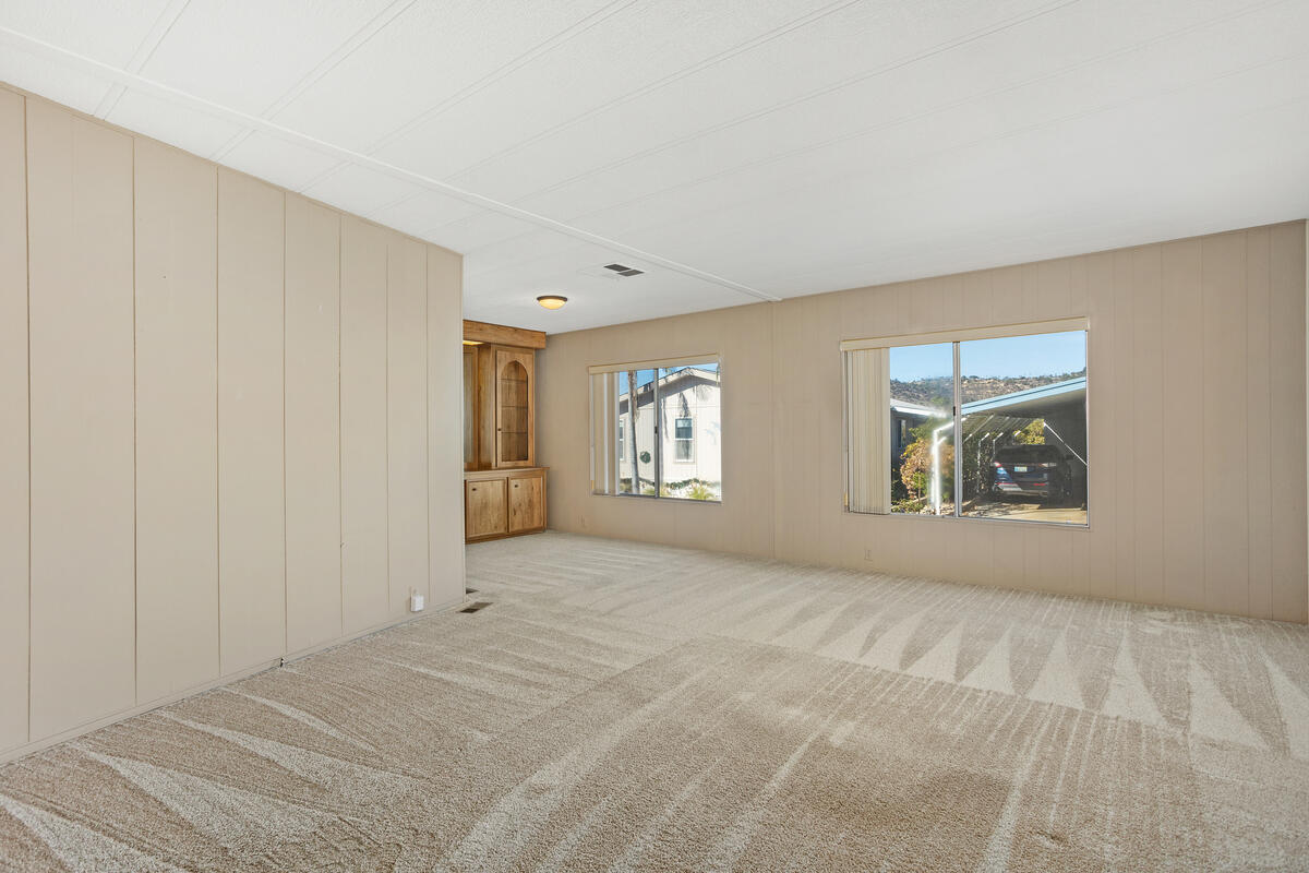 4650 Dulin Road, Unit 159 Fallbrook, CA 92003 - Photo 5 of 46 28_11631734_175741_175741-EI-128