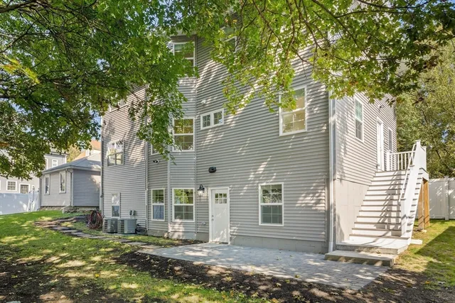 $1,888,880 | 98 Carroll Street, Unit 98, Watertown, MA 02472