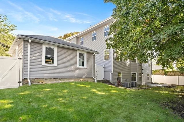 $1,888,880 | 98 Carroll Street, Unit 98, Watertown, MA 02472
