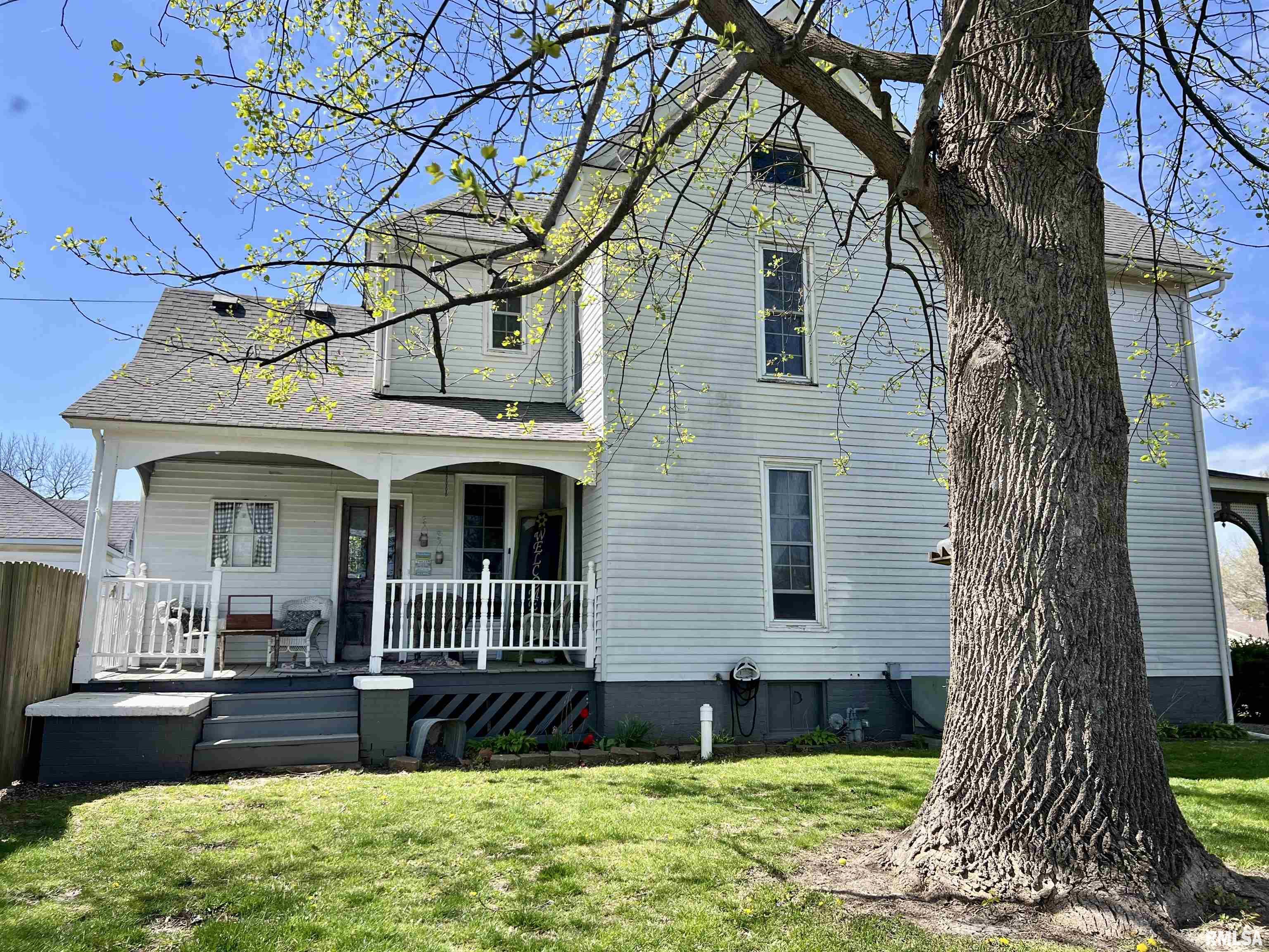102 West Lorton Street Roodhouse, IL 62082 - Photo 6 of 43 Gallery Image 6