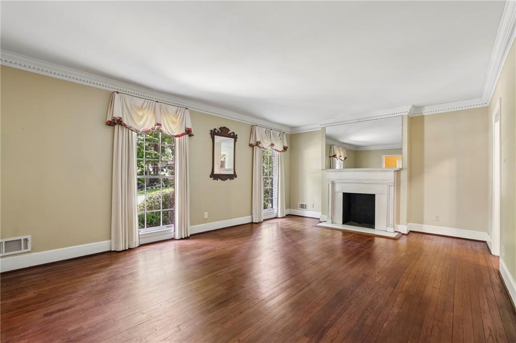 2577 Red Valley Road Northwest Atlanta, GA 30305 - Photo 8 of 50