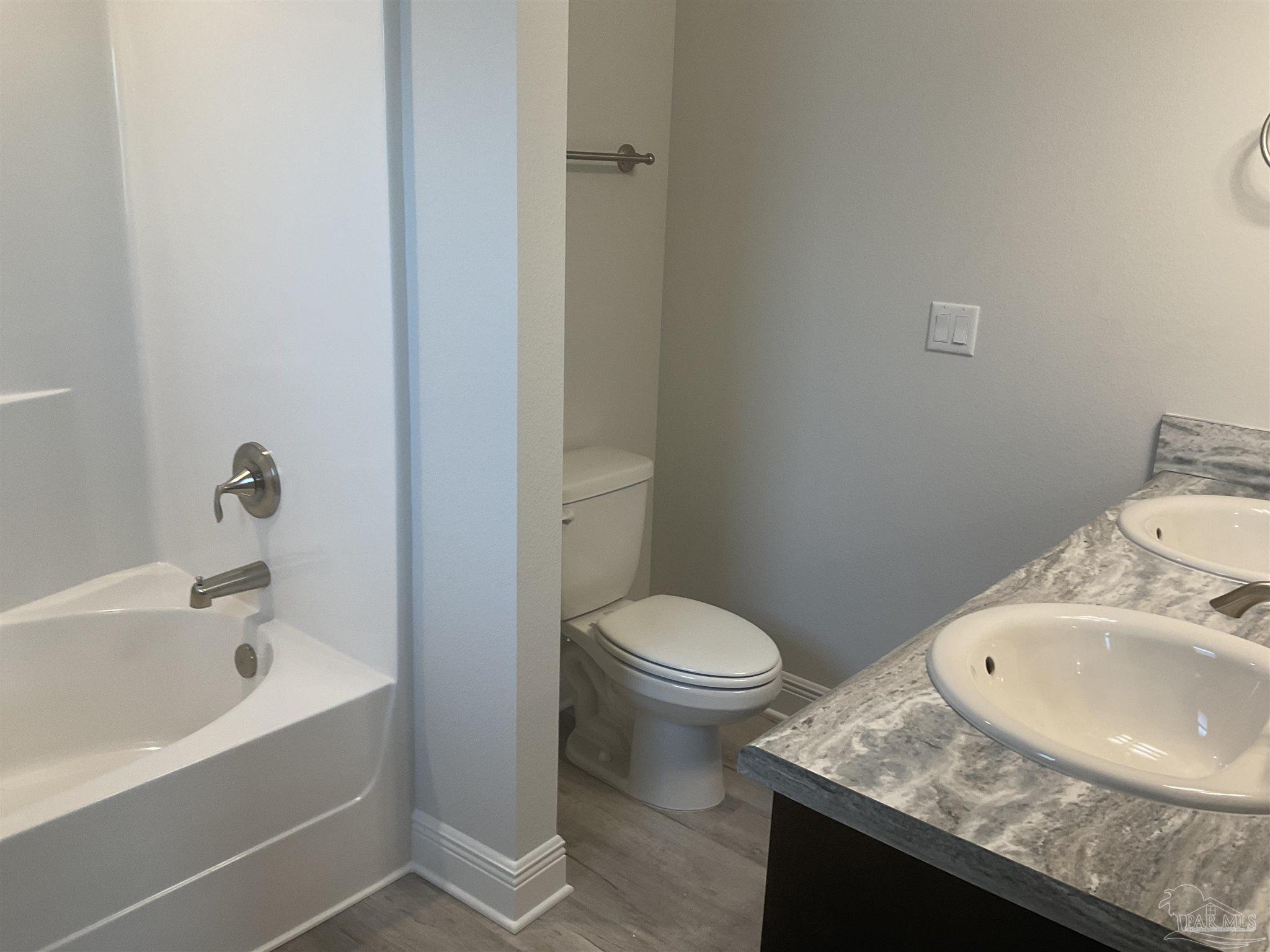 4956 Muldoon Pointe Road, Unit 12A Pensacola, FL 32526 - Photo 24 of 28 Gallery Image 24