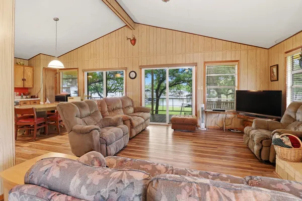 $615,000 | 1138 Hill Cir E Drive, Granite Shoals, TX 78654