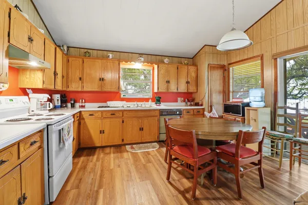 $615,000 | 1138 Hill Cir E Drive, Granite Shoals, TX 78654